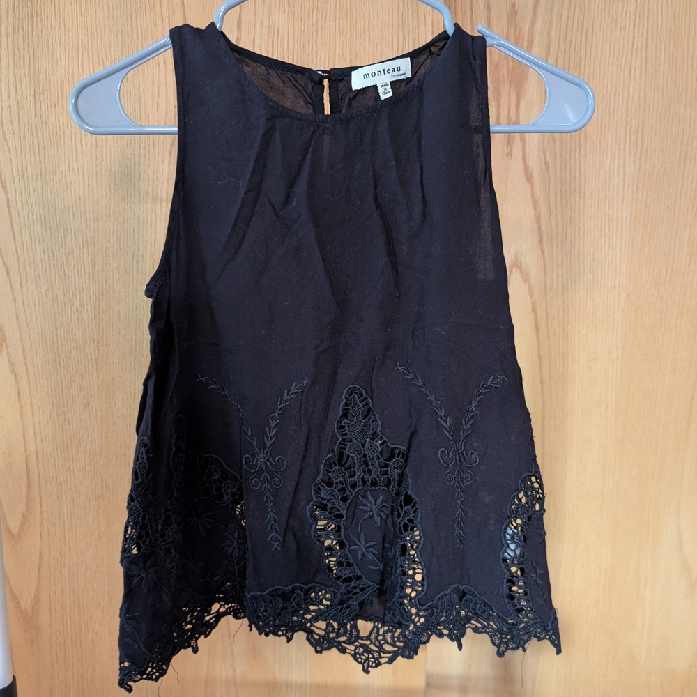 Black Sleeveless Women's Top with Lace Bottom